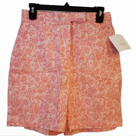 Liz Claiborne LizGolf Active Shorts Paisley Print Size 8 NWT - Picture 2 of 6